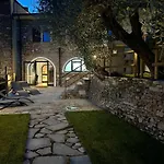 Alba Dachi Farm 아파트 Marina dʼAndora